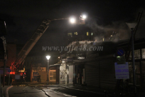 بالفيديو: حريق هائل يطال عدة محلات تجارية في مدينة يافا